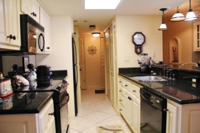 The Whaler 4D condo
